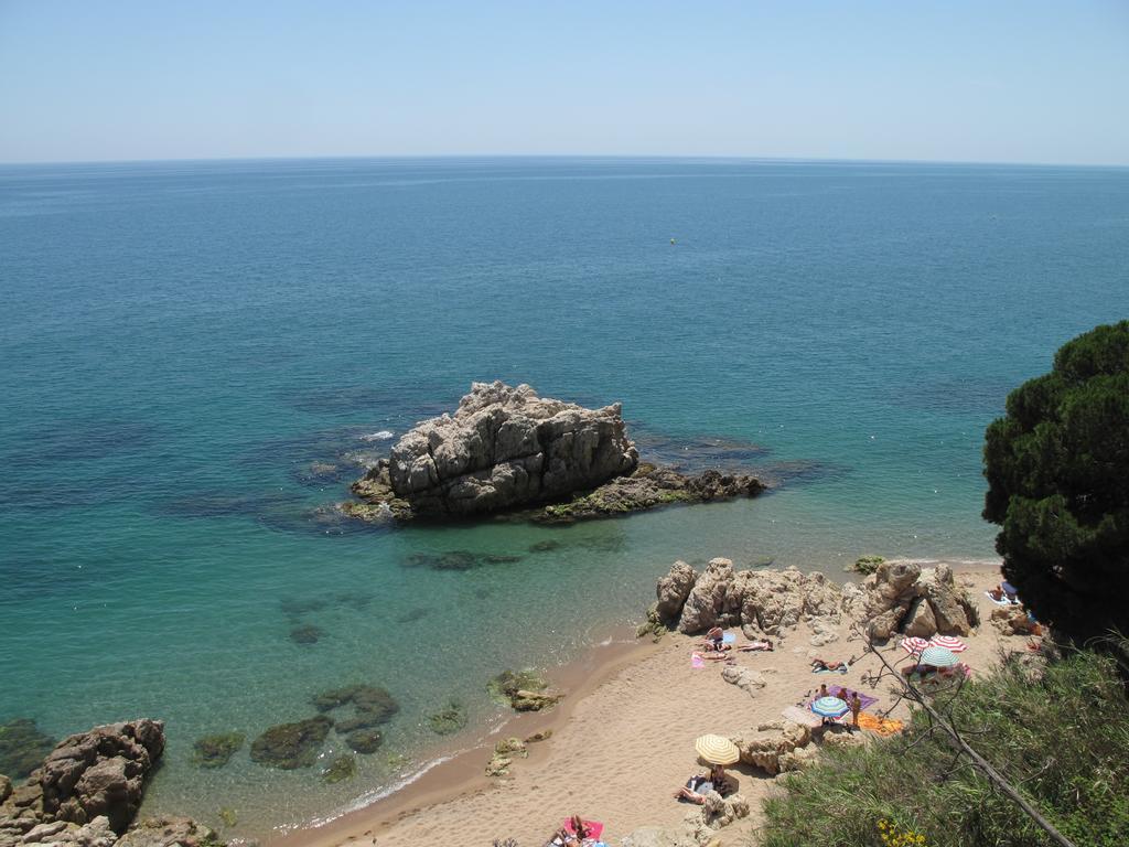 Camping Roca Grossa Calella Luaran gambar
