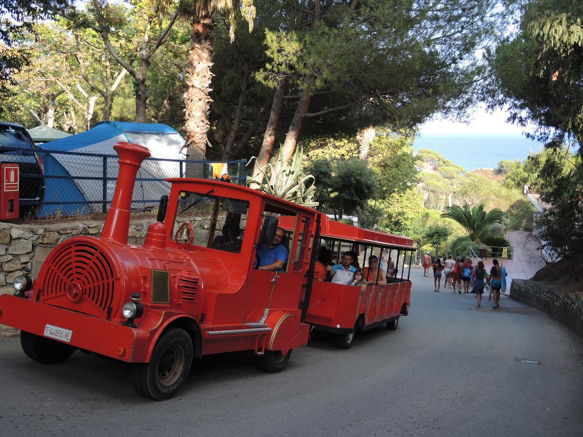 Camping Roca Grossa Calella Luaran gambar